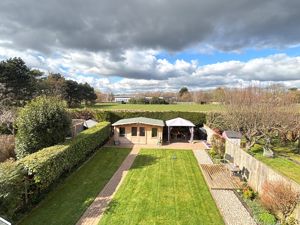 Photo 18- click for photo gallery